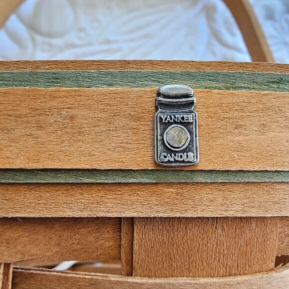 Longaberger Yankee Candle Handmade Basket With Candle and Made with Love Charm - Picture 3 of 15